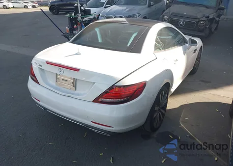 2017 Mercedes-Benz Slc 300 z USA, uszkodzony, nr VIN WDDPK3JA0HF128044